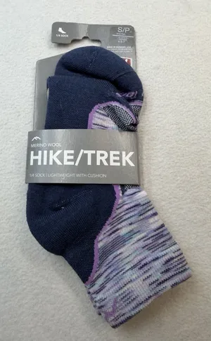 Darn Tough 1987 Purple Women's Light Hiker Quarter Lightweight 1/4 Hiking Sock thumbnail 1