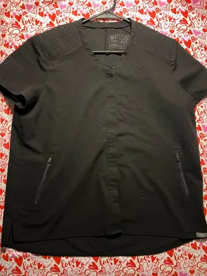 FIGS Technical Collection Button Scrubs Top Womens Medium Black W19SW1017 thumbnail 1