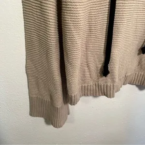 Marled Reunited Women's Sz Medium Lace Up V-Neck Sweater Beige Black Wide Sleeve thumbnail 6