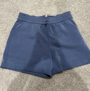 Lululemon Softstreme shorts thumbnail 1