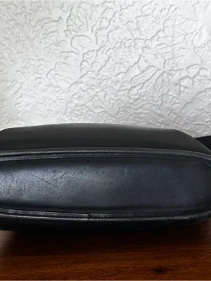 Vintage Coach Equestrian Slim 9306 Black Glove Tan Leather Shoulder Bag USA 1997 thumbnail 4