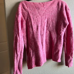 Banana Republic Bright Pink Knit Sweater Large‎ Comfortable Crewneck thumbnail 3
