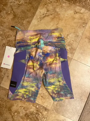 Lululemon Cargo Super-High-Rise Hiking Short 8" Altered Nature Multi size 4 thumbnail 3