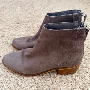 Steve Madden Brown Ankle Boots with Back Zip Size 7.5 thumbnail 6