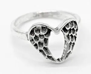 Gothic Angel Wings Ring Silver thumbnail 1