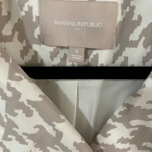 Banana Republic Houndstooth Trench Coat Sz S thumbnail 8