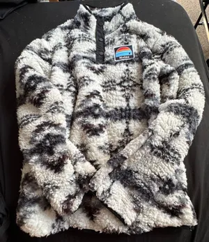 Home Free Fuzzy Pullover Multiple thumbnail 1