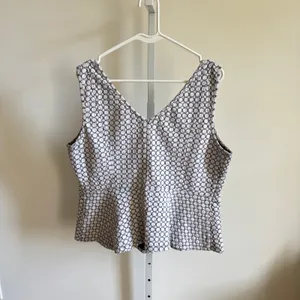 Anthropologie Maeve EUC Women's Black White Textured Astoria Peplum Top Size XL thumbnail 6