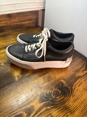 Vans black platform sneakers women size 9.5 thumbnail 2