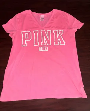 PINK Victoria’s Secret V-Neck Short Sleeve Pink Tee Size Medium thumbnail 1