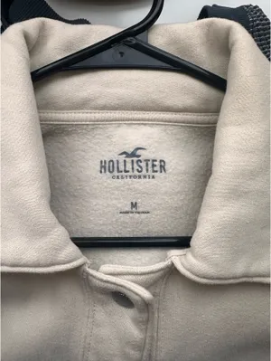 Hollister Cream Shacket thumbnail 4