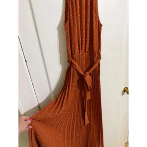 PrettyGarden Rust Orange Swiss Dot Pleated Halter Maxi Dress Womens Medium thumbnail 2