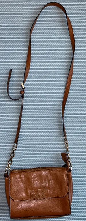 Crossbody thumbnail 7