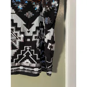 Express Women's Size Large Mini Skirt Black Silver White Sequins Aztec Pull On thumbnail 6