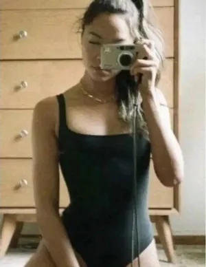 SKIMS Fits Everybody Square Neck Bodysuit M thumbnail 3