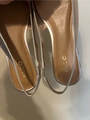 Aldo Black Pointed Toe Metallic Gold Slingback Flats thumbnail 2