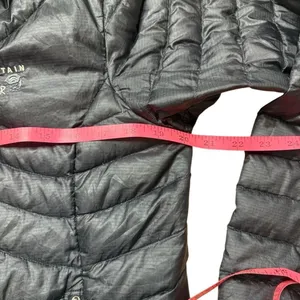 Mountain Hardwear Women’s Micron Down zip up puffer jacket Medium thumbnail 4