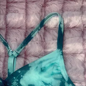 PINK Victoria's Secret‎ Green Sports Bra Intimates thumbnail 8