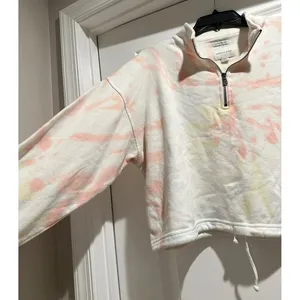 American Eagle Tie-Dye Cropped Sweatshirt thumbnail 2