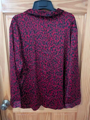Victoria’s Secret Red Leopard Satin Pajama Top XL Short thumbnail 4