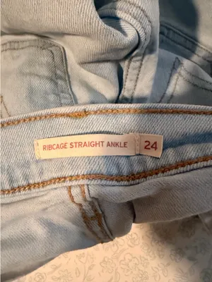 Levis jeans thumbnail 3