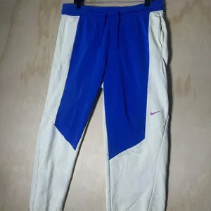 Nike Women’s Sports Joggers‎ Pants Size Large Blue And White Pink Swoosh thumbnail 2