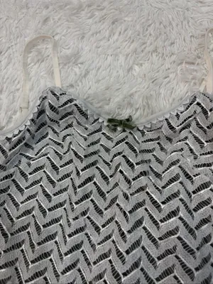 Edikted green and lace trim mini dress thumbnail 2