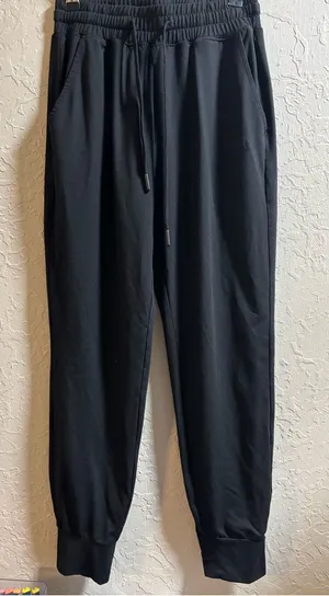 Women's Black Comfrt Drawstring Jogger Pants thumbnail 1