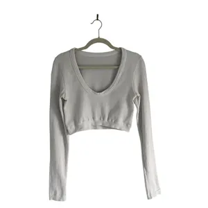 ALO Yoga Seamless Ribbed Cropped Serene Long Sleeve White Size Large thumbnail 2