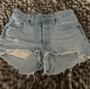 Levi’s 501 Denim Shorts thumbnail 1