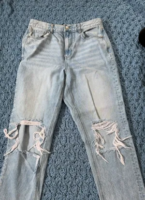 American Eagle Mom Jean thumbnail 1