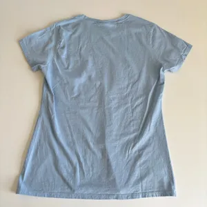 Top Gun Movie Baby Blue Crewneck Short Sleeve T-Shirt Women’s Medium 100% Cotton thumbnail 6