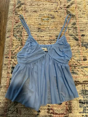 Urban Outfitters Top thumbnail 1