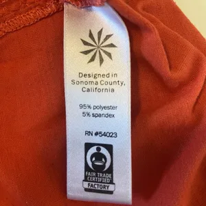 Athleta Tank Racer‎ Back Relaxed Crew Neck Size Medium Style 868815 Coral Orange thumbnail 4