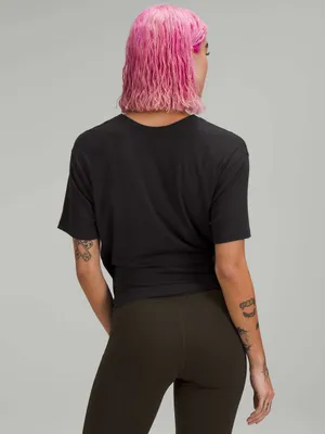 Lululemon twist front tee short sleeve crewneck ribbed Modal-Silk Reversible thumbnail 3