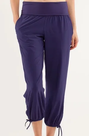 Lululemon Om Pants Purple High Rise Yoga‎ Joggers Adjustable Hem Size 6 thumbnail 1