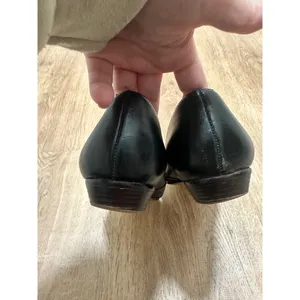 NATURALIZER‎ | Women's Black Leather Classic Slip On Loafer Flats, Size 7 thumbnail 4