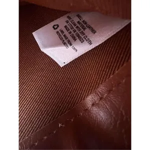 Universal Threads Tan Brown Faux Leather Full Zip Clutch Wallet thumbnail 5