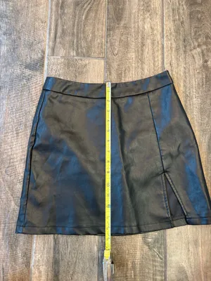 SHEIN Black Leather Mini Skirt thumbnail 7