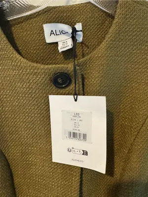 NWT Leo Long Boucle Waistcoat Sleeveless Olive Green Vest | 0 thumbnail 4