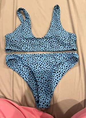 Swimsuit Set thumbnail 1