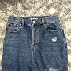 PacSun Medium Blue Distressed High Waisted Straight Leg Jeans thumbnail 4