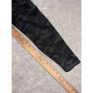 Fabletics Women's Size M Powerhold Leggings in Black Camo thumbnail 7