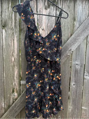 EUC SANDRO Paris Silk Petunia Floral Ruffled Sleeveless Dress Size Medium thumbnail 3