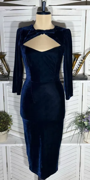 Collectif London blue velvet midi dress pencil sweetheart homecoming whimsigoth thumbnail 1