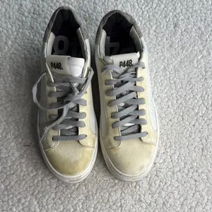 P448 Women's Cream and Gray Athletic Shoes thumbnail 2