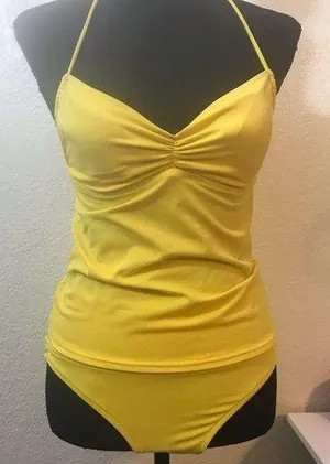 Victoria’s Secret 2-Piece swimsuit SZ S thumbnail 1