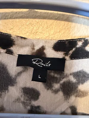 Rails Fable Long‎ Sleeve Animal Print Top Blurred Cheetah Size Large thumbnail 6