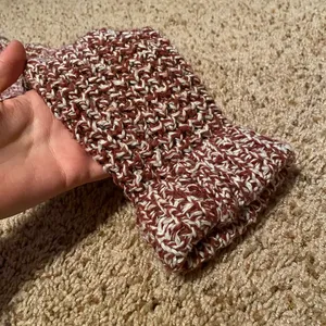 Abercrombie & Fitch Off the Shoulder Sweater thumbnail 5