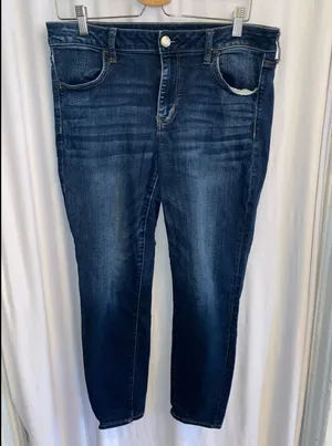 American Eagle Next Level Strench Women's Jeans Size 14 thumbnail 1